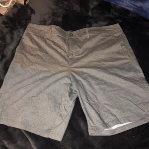 MENS VALOR HYBRID SHORTS SIZE 33
